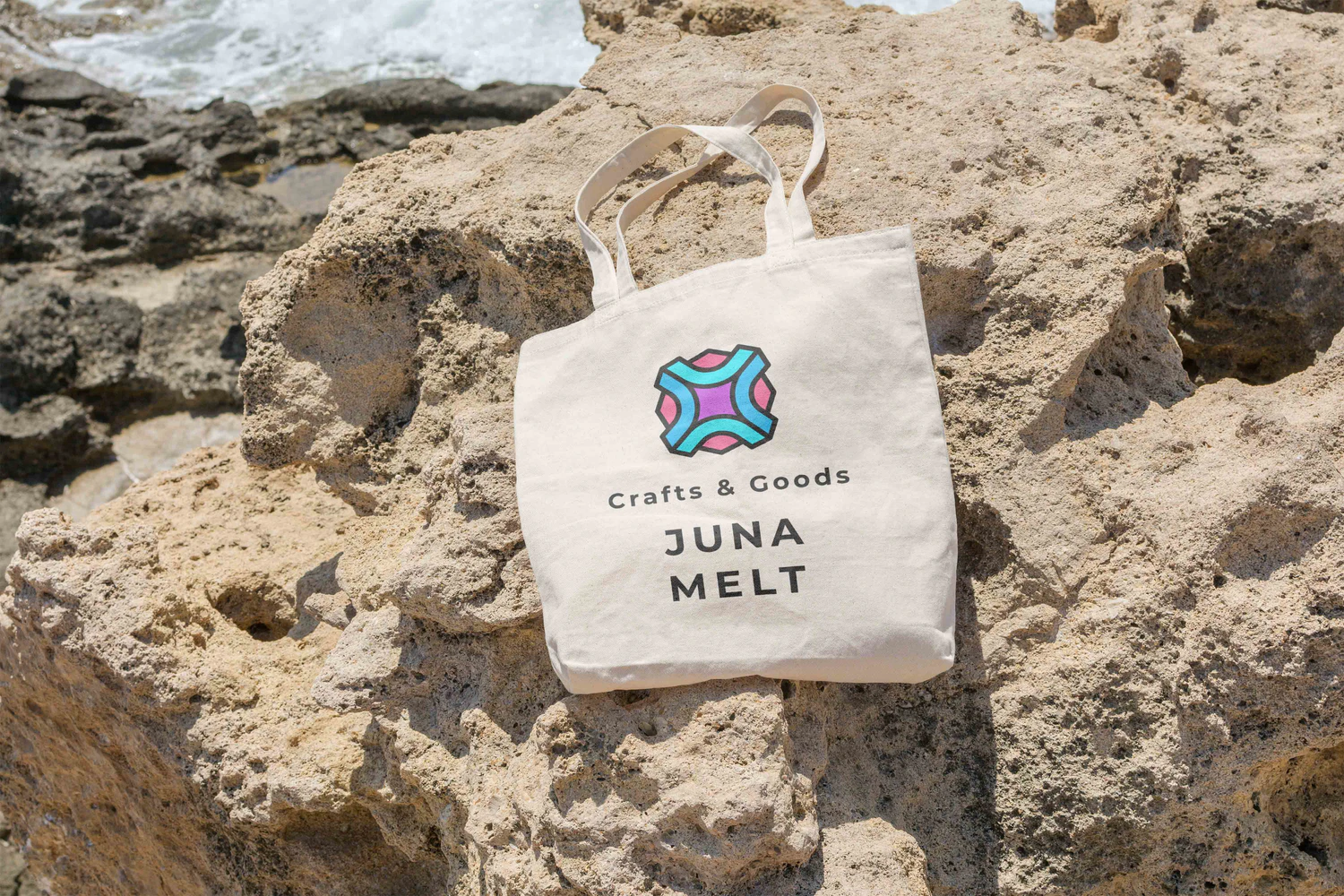 3627 10款海边旅游场景文创产品帆布手提袋设计PS样机 Canvas Tote Bag Mockups Pack Vol. 3