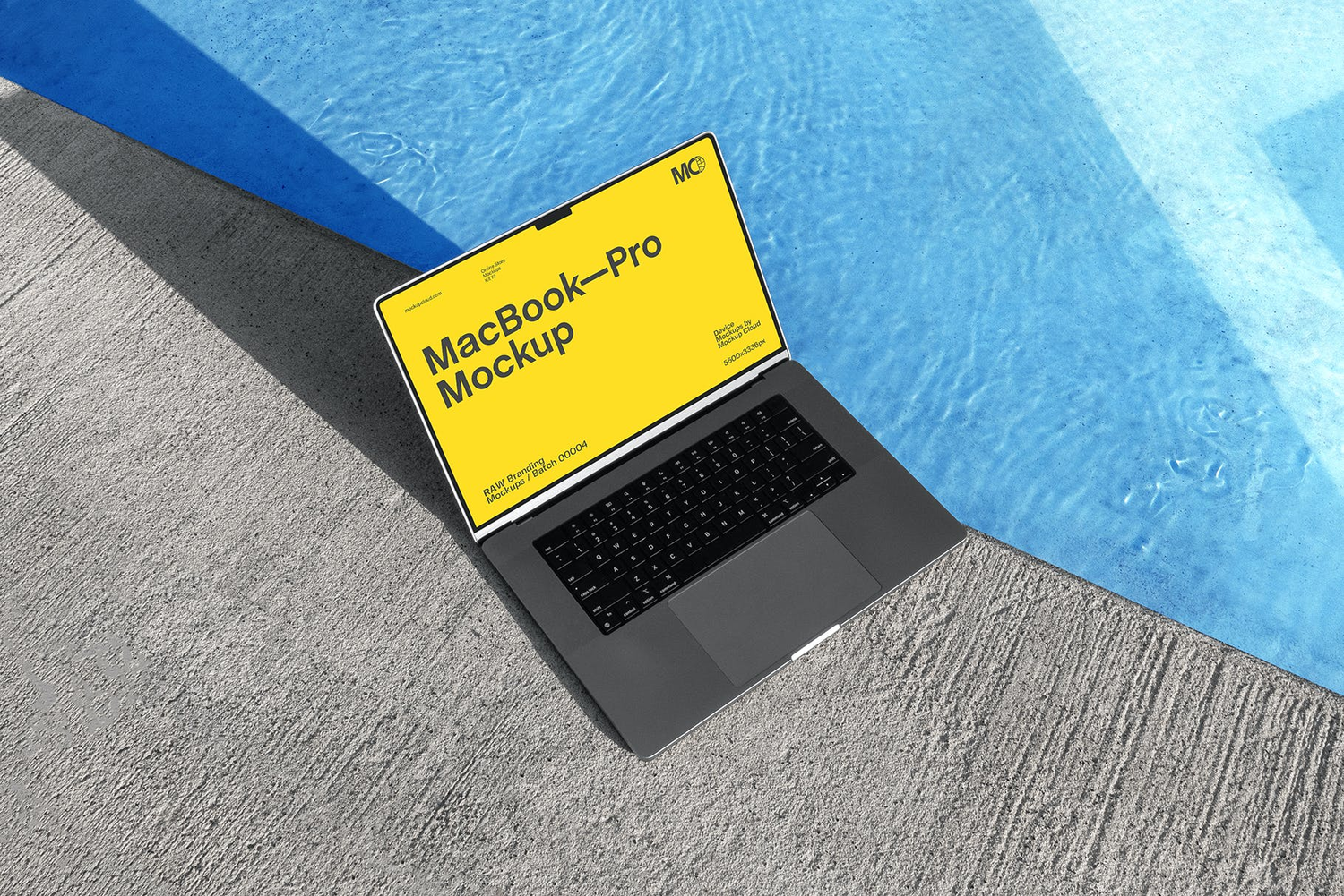 4637 8款真实场景笔记本电脑屏幕展示UI设计作品集展示PS样机 MacBook Pro Mockups@GOOODME.COM