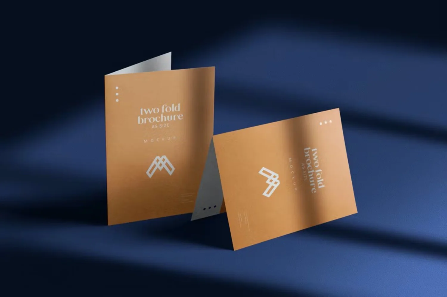 5073 5款A4对折页房设计PS样机 A5 Two Fold Brochure Mockups@GOOODME.COM