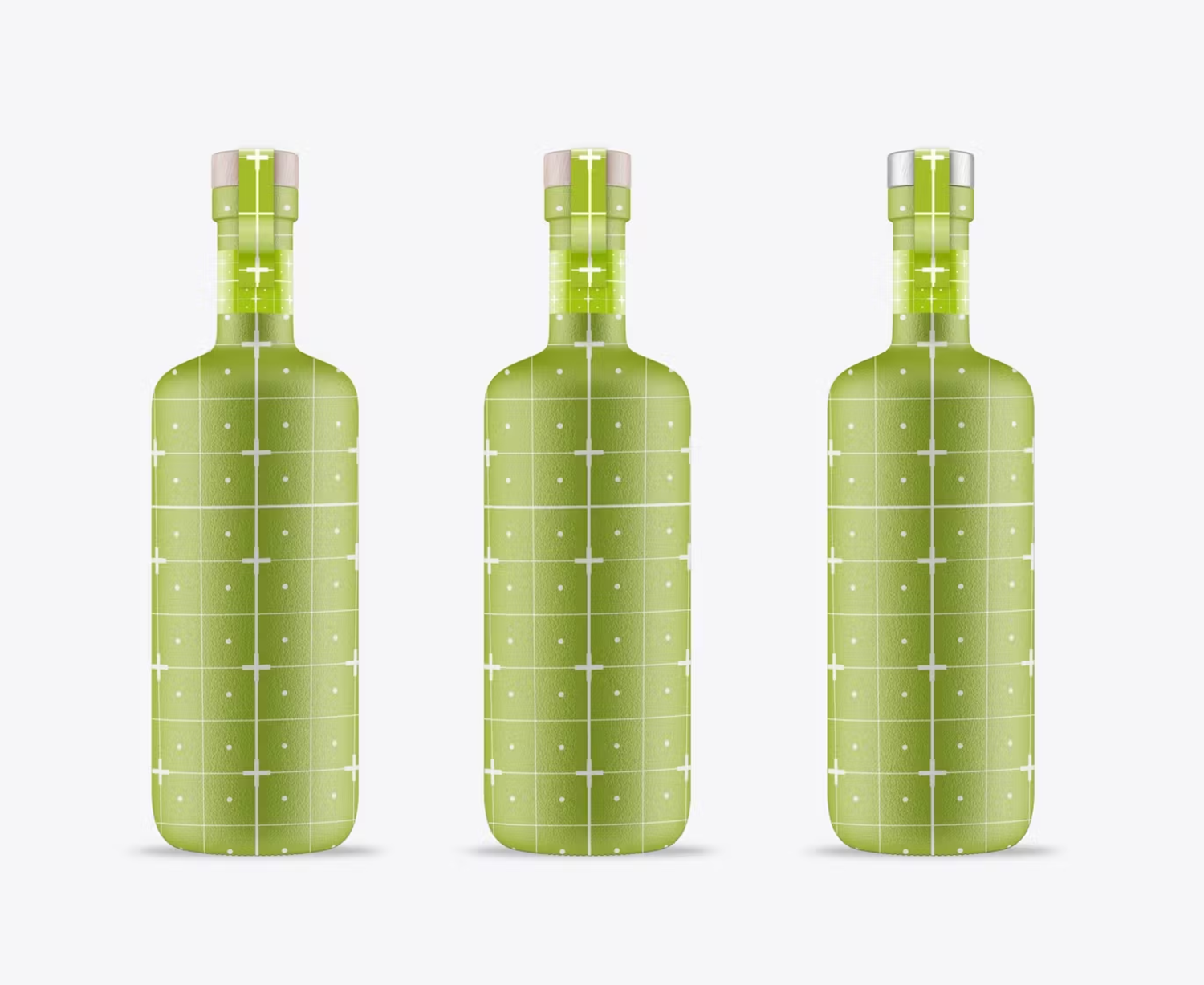 5849 高级定制透明玻璃酒瓶模型样机-Classic Set 3 Liquor Bottles Mockup