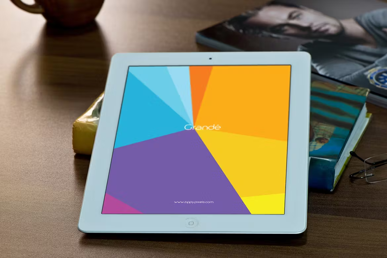 5885 多功能平板电脑展示样机-iPad Mockups