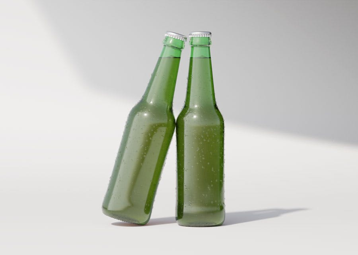 79 啤酒可乐玻璃瓶品牌包装设计样机模板 Beer Bottle Mockup 3